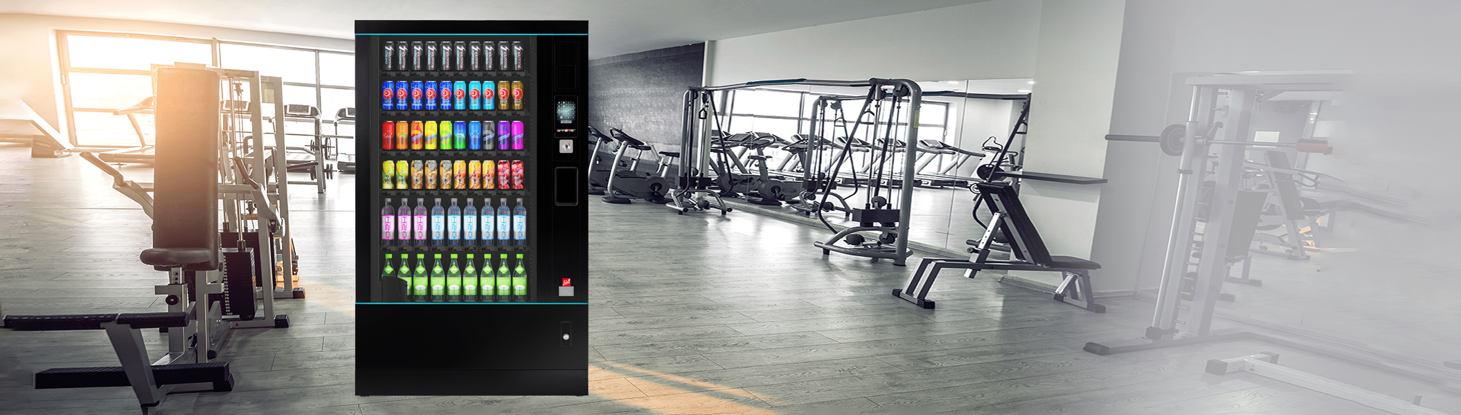 Ein SiLine GF Kaltgetränkeautomat in einem Fitnessstudio